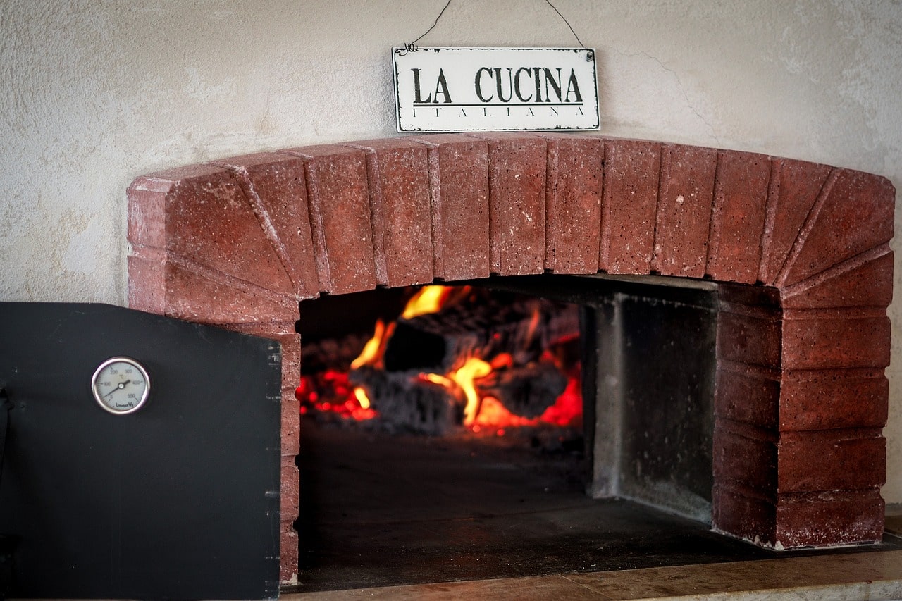 High-Quality Pizza Ovens and Grills Available in Chelmsford, MA Premium Pizza Ovens and Grills in Chelmsford, Massachusetts